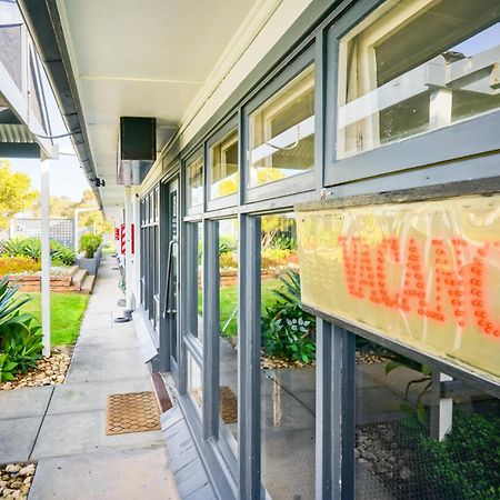 Meningie Waterfront Motel 외부 사진