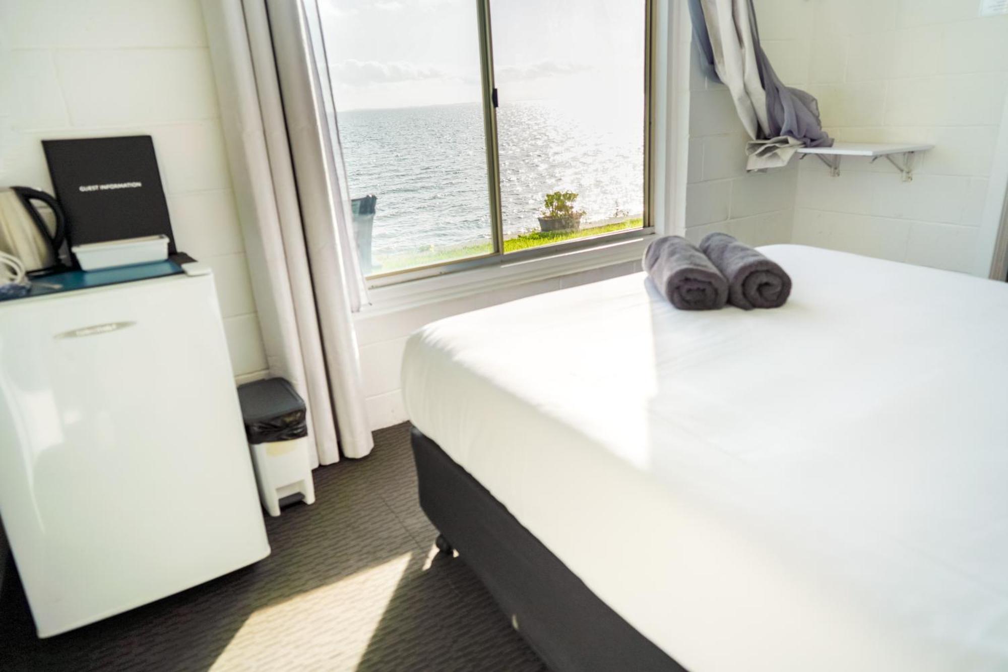 Meningie Waterfront Motel 외부 사진