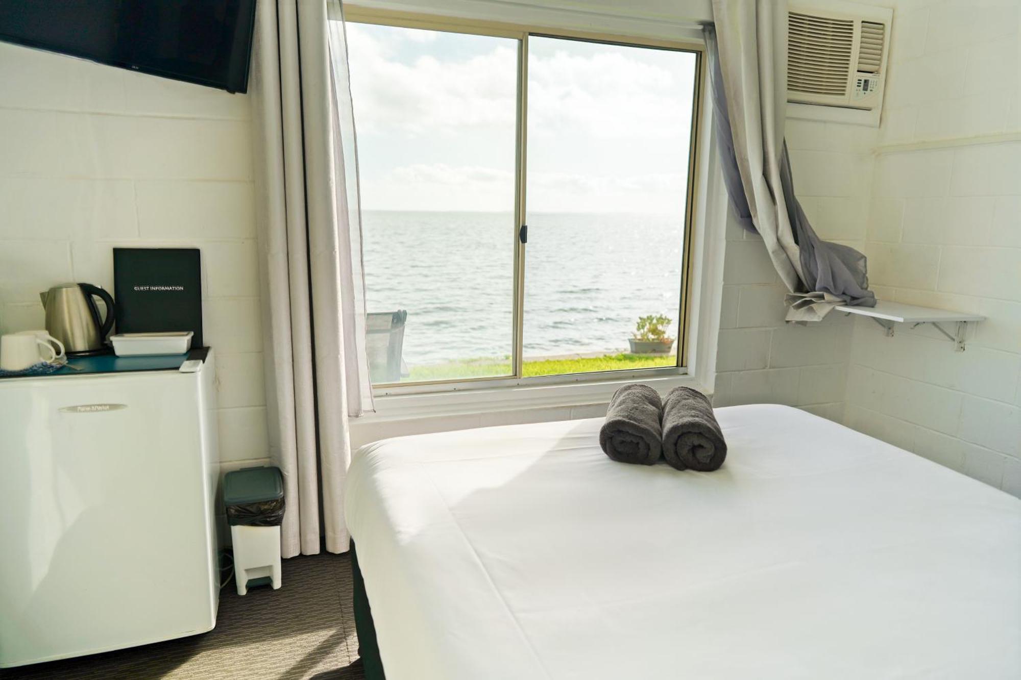 Meningie Waterfront Motel 외부 사진