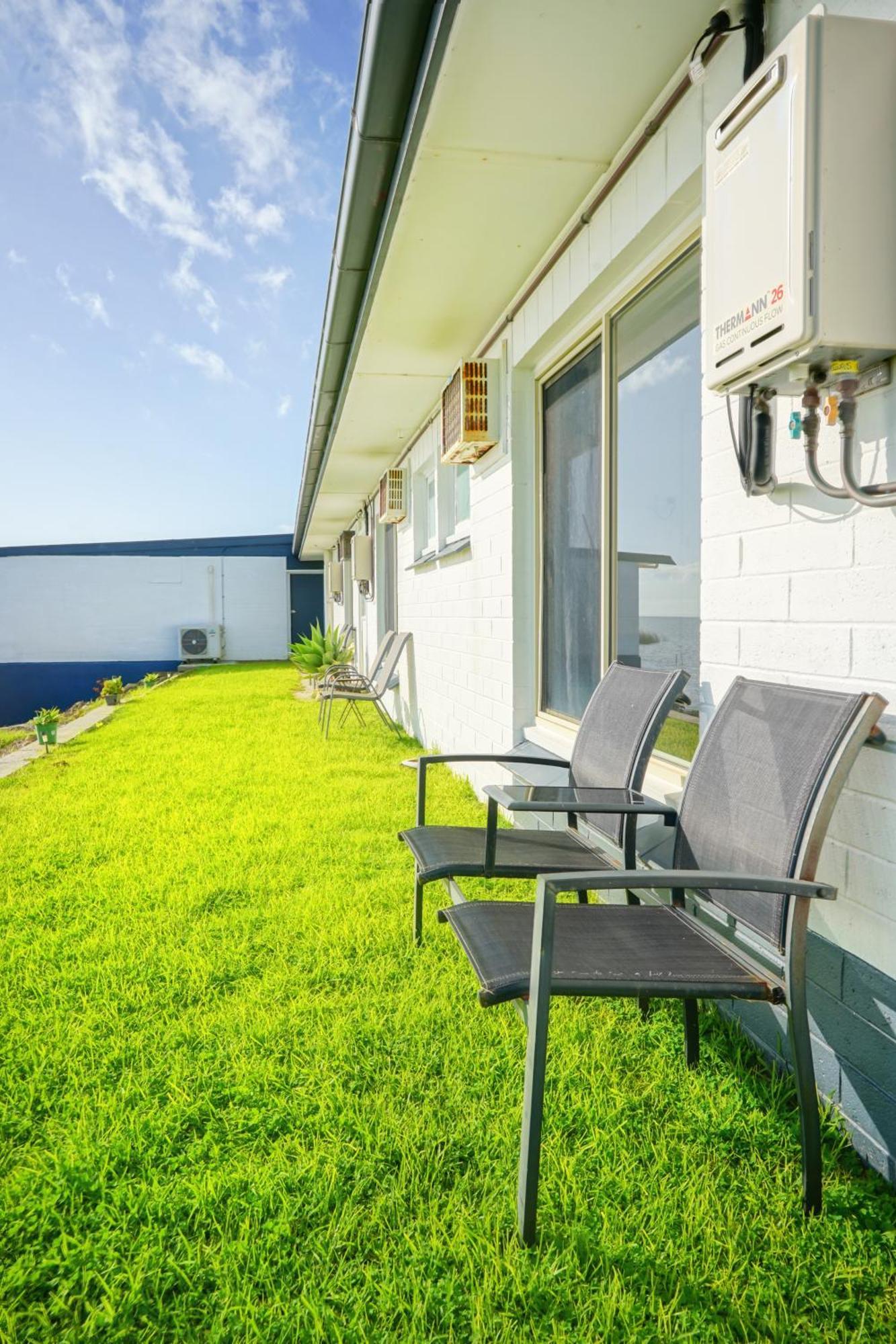 Meningie Waterfront Motel 외부 사진