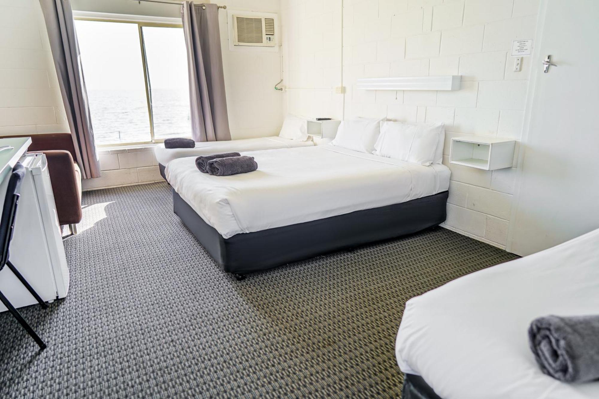 Meningie Waterfront Motel 외부 사진